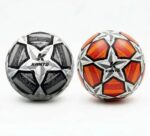 PELOTA KANTO 2" DE 15CM CON ESTRELLAS DE COLORES
